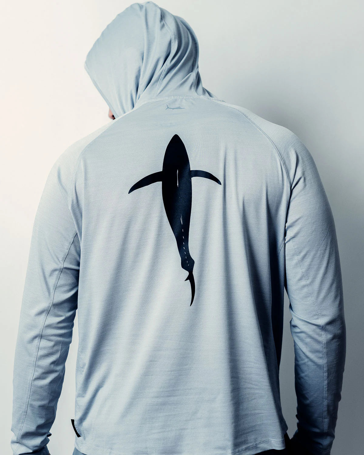 TUNA SILHOUETTE HOODED LONG SLEEVE