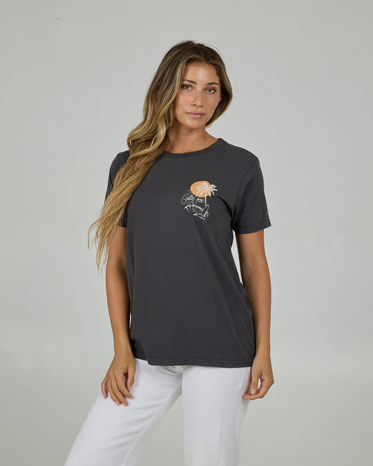 SHAPE SHACK BOYFRIEND TEE