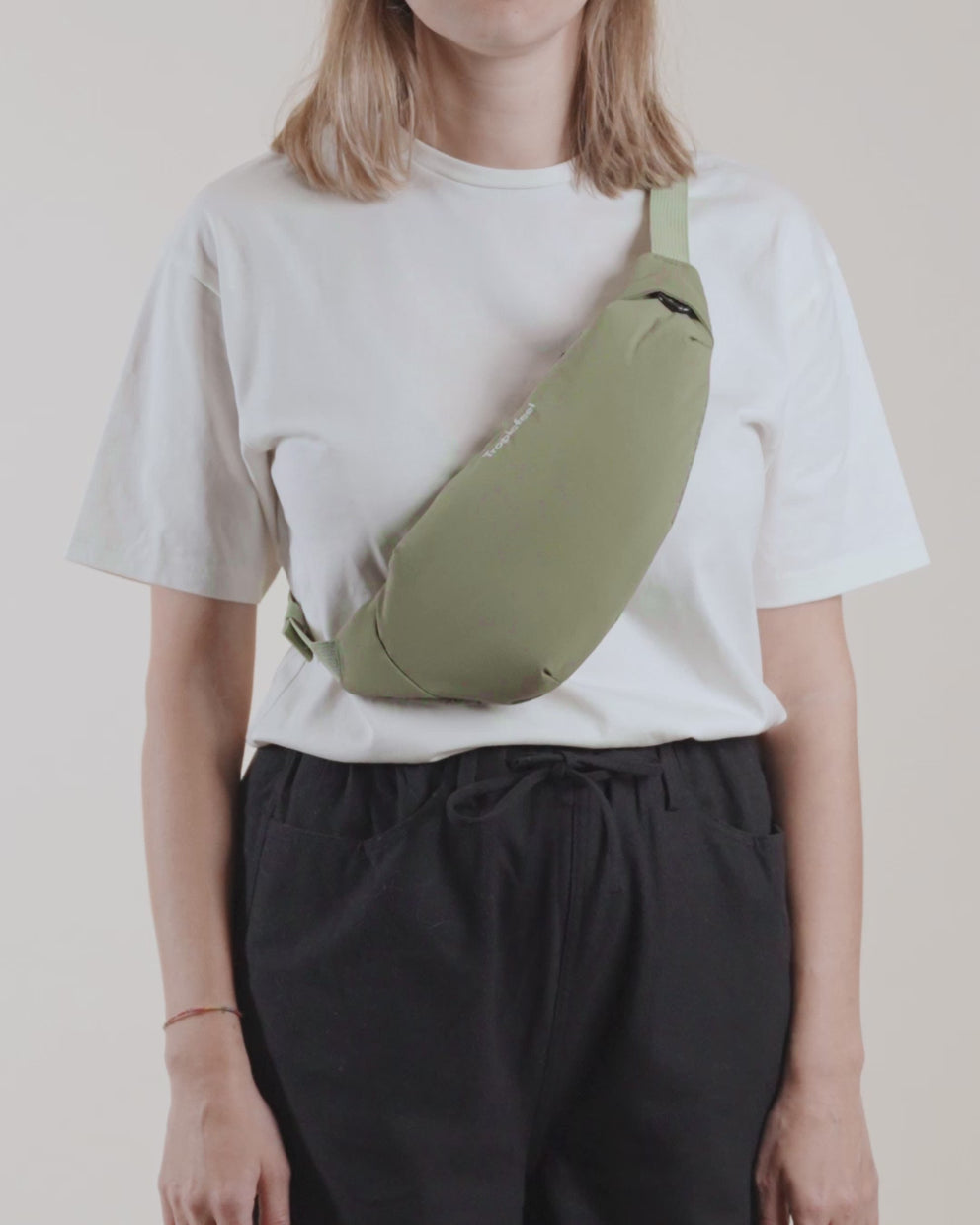 TWIG SLING BAG