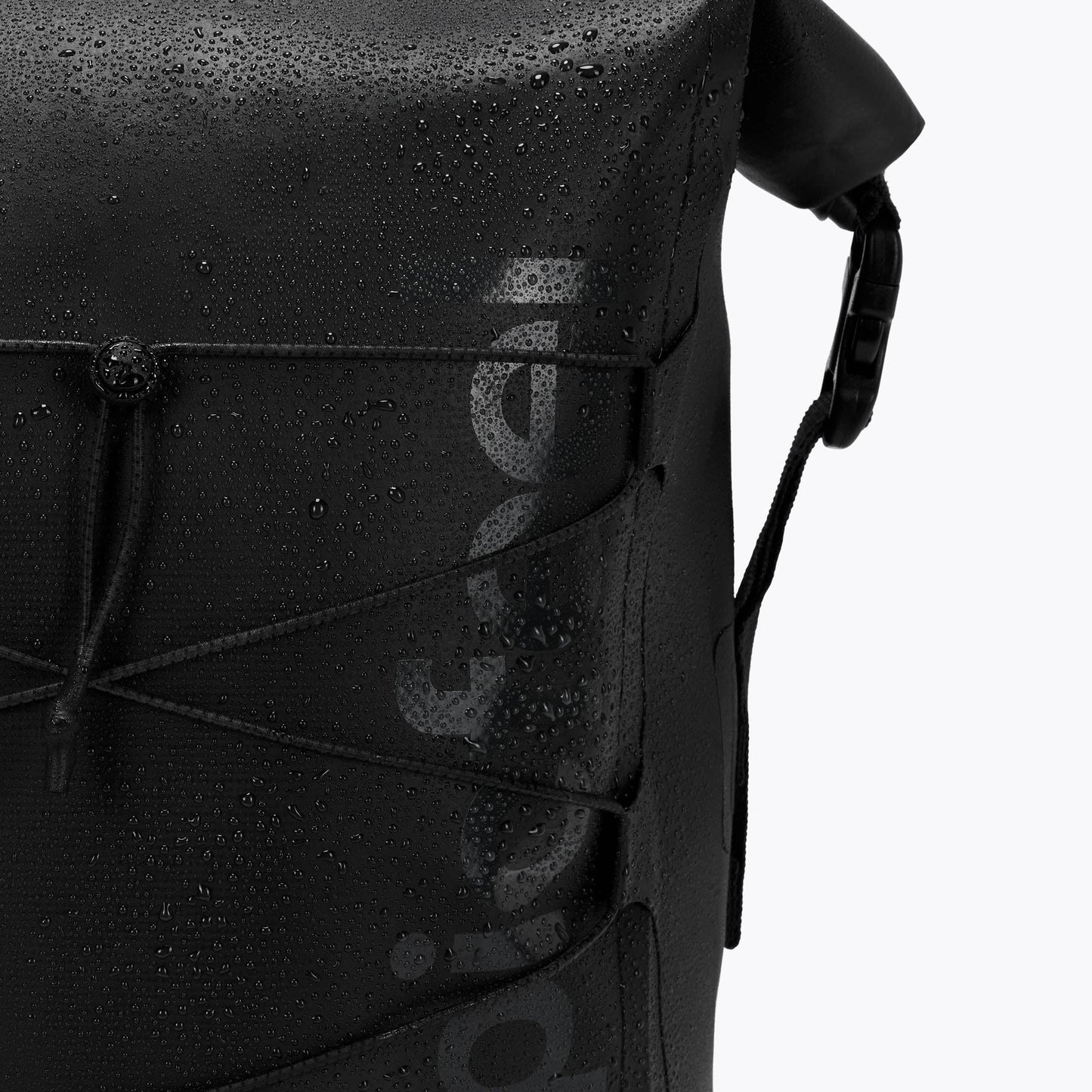 WATERPROOF DAYPACK