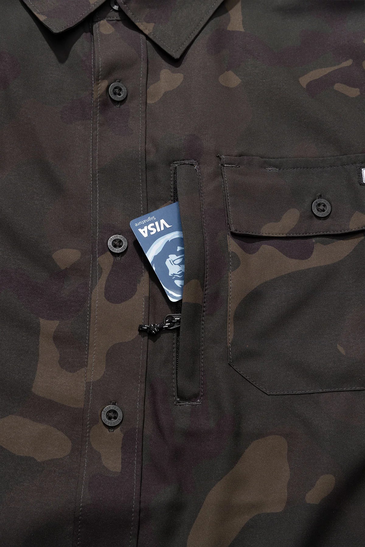 FLAGSHIP UV BUTTON UP